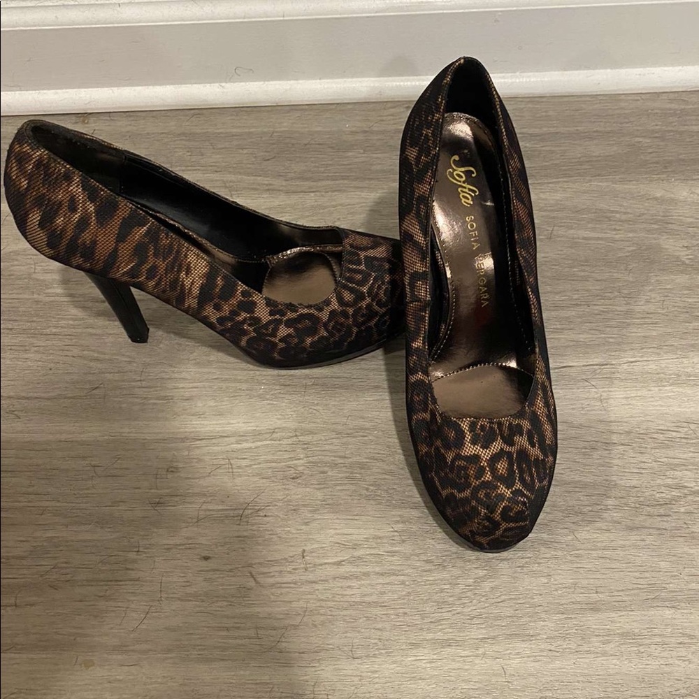 Size 6 High Heels